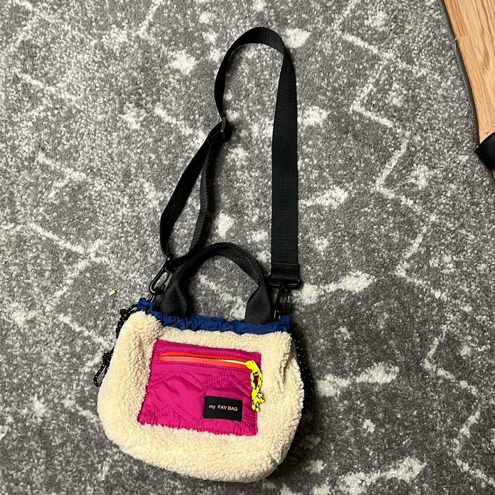 Cinch top my fave bag from Zara